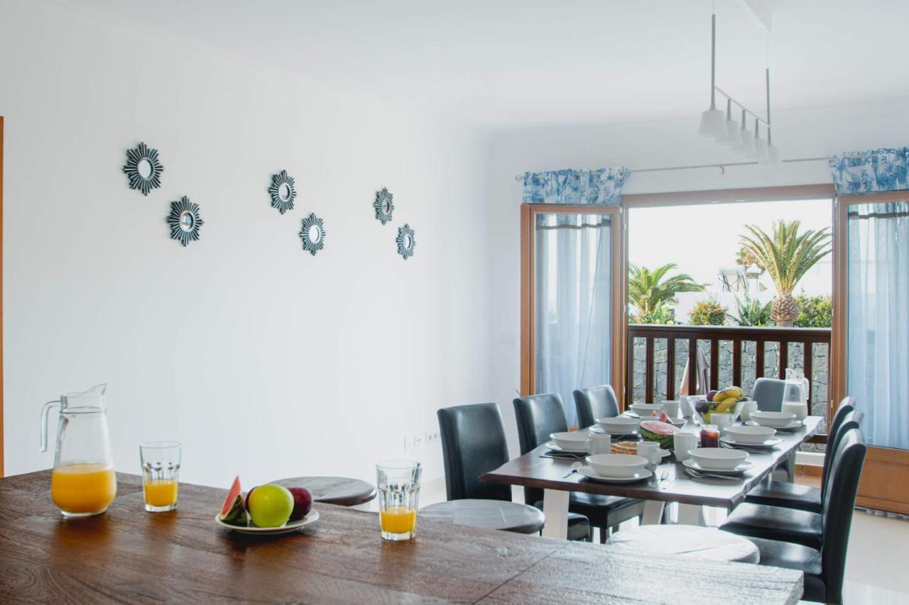 Stylish 6 Bedroom Villa Princesa - Hot Tub - Heated Pool - Near Beach & Waterparks Playa Blanca  Extérieur photo